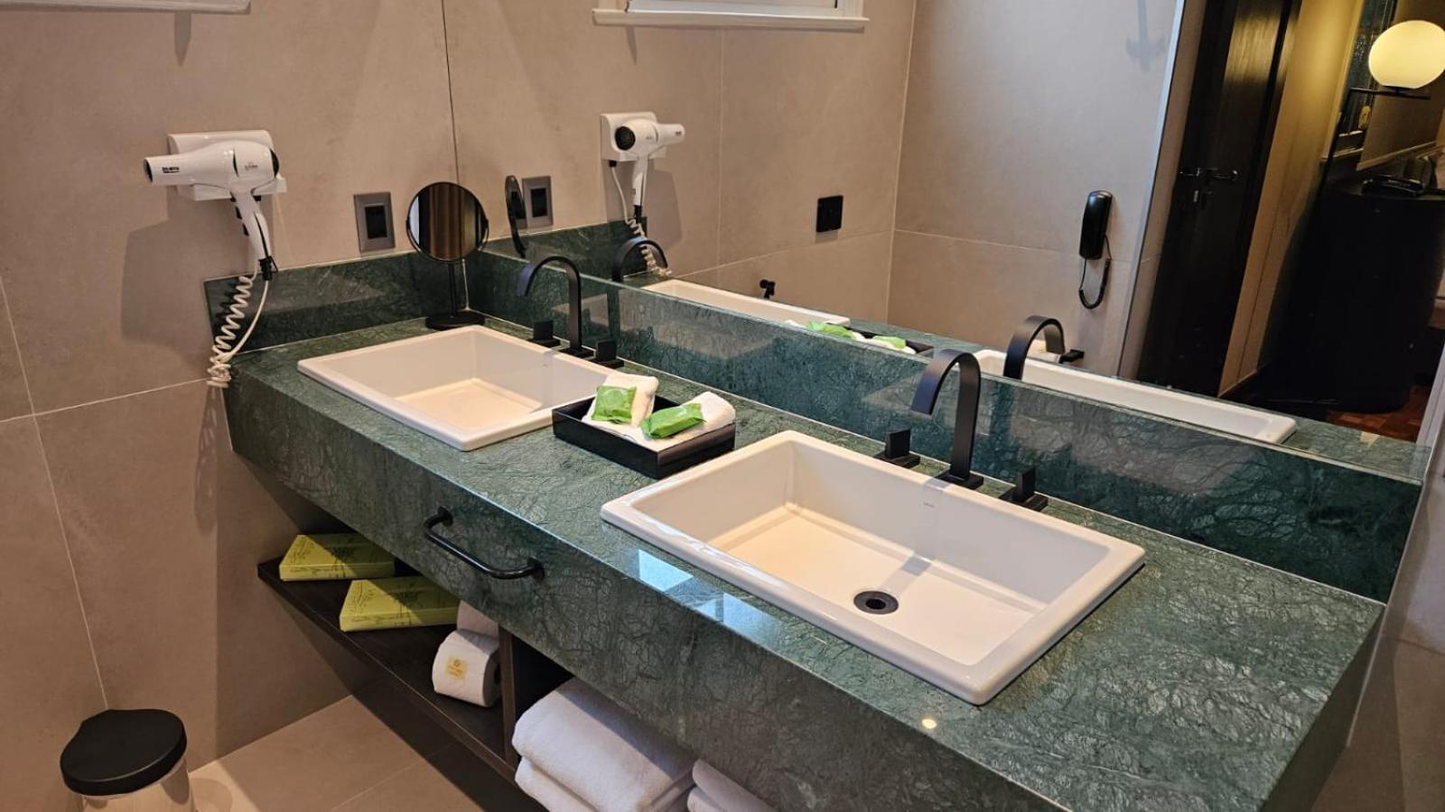 Hotel Gloria Resort & Convention 카샴부 외부 사진