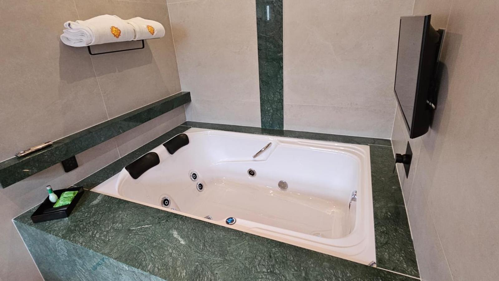Hotel Gloria Resort & Convention 카샴부 외부 사진