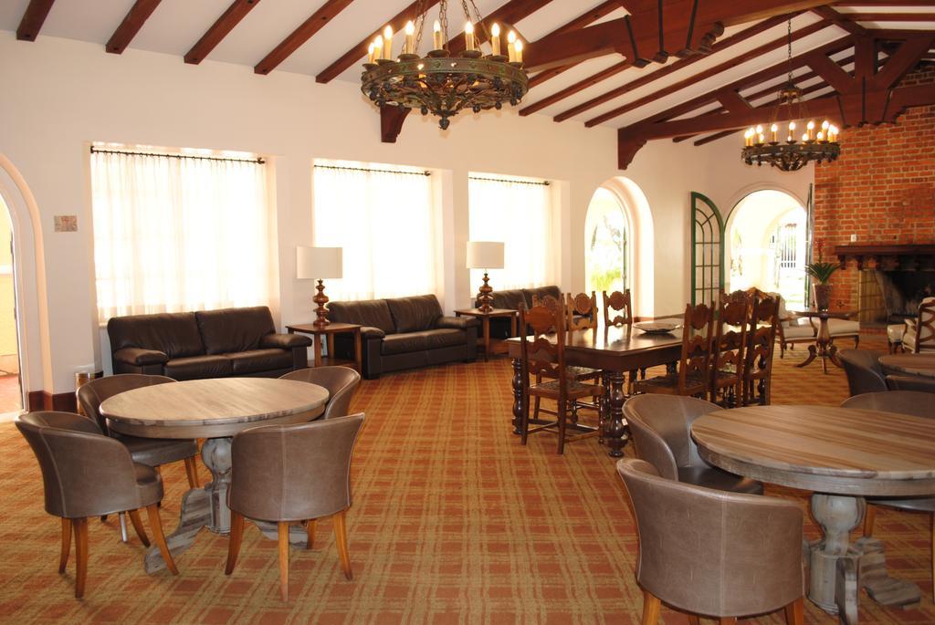 Hotel Gloria Resort & Convention 카샴부 외부 사진